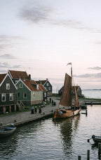 Alles-over-Marken-flaptekst-9789465486611