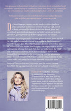 Alles-wat-beweegt-flaptekst-9789048868506