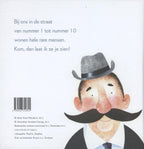 Bij-ons-in-de-straat-flaptekst-9789047704805