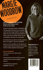 Buitenspel-flaptekst-9789026147807