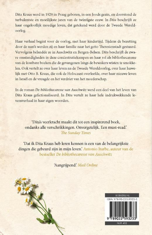 De-boekenbewaarster-van-Auschwitz-flaptekst-9789049210939