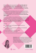 De-gids-die-op-het-nachtkastje-van-iedere-vrouw-moet-liggen-flaptekst-9789493387232