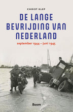 De-lange-bevrijding-van-Nederland-boek-cover-9789024470334