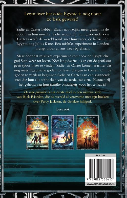 De-rode-piramide-flaptekst-9789022568415