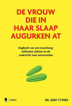 De-vrouw-die-in-haar-slaap-augurken-at-boek-cover-9789493387935