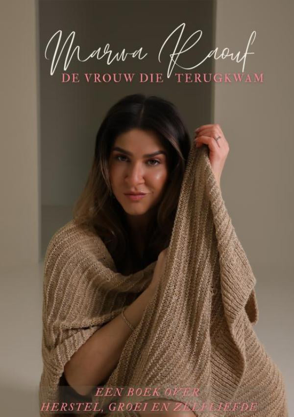 De-vrouw-die-terugkwam-boek-cover-9789403860930