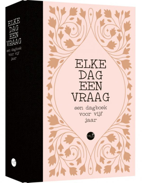 Elke-dag-een-vraag-boek-cover-9789045330907