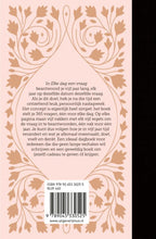 Elke-dag-een-vraag-flaptekst-9789045330907