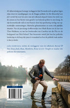 Het-Binnenhof-van-Jair-flaptekst-9789048878932