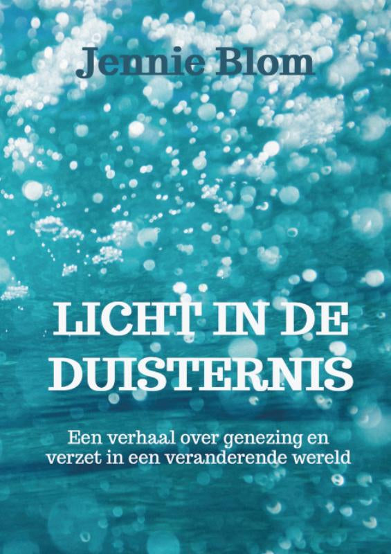 Licht-in-de-duisternis-boek-cover-9789493359178