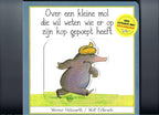Over-een-kleine-mol-die-wil-weten-wie-er-op-zijn-kop-gepoept-heeft-boek-cover-9789061746188