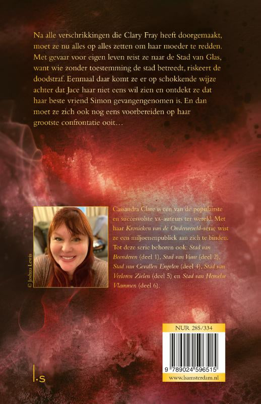 Stad-van-Glas-flaptekst-9789024596515