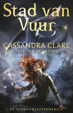 Stad-van-Vuur-boek-cover-9789024596492